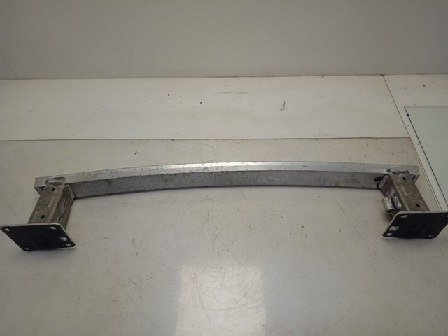 9675941980 Peugeot/Citroen Refuerzo de parachoques trasero