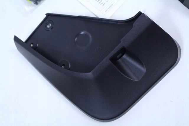 Comprar 8201665625 Renault (RVI) Guardabarros delanteros