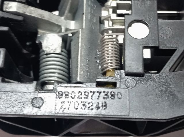 Soporte de manija exterior de puerta trasera izquierda Fiat/Alfa/Lancia 9802977380 precio, desde 33,15 EUR