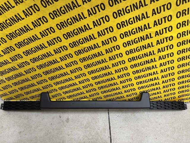 Rejilla central del parachoques delantero 865622W000 Hyundai/Kia