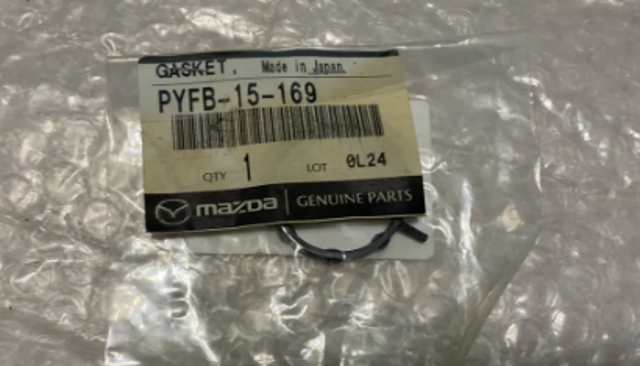 PYFB15169 Mazda Junta de bomba de agua
