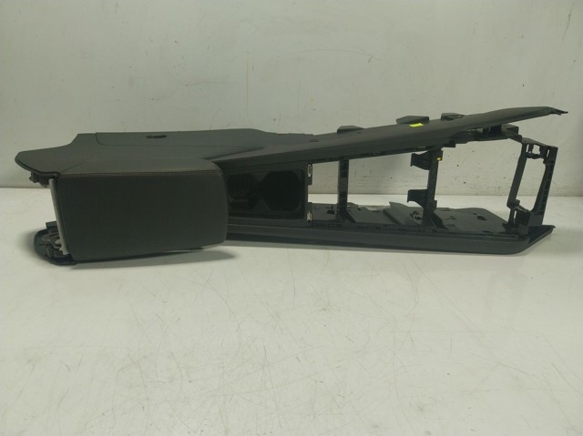 Comprar Apoyabrazos Cupra FORMENTOR  KM7, KMP