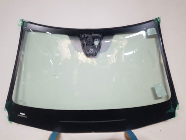 Parabrisas delantero  para Mazda CX-30  DM