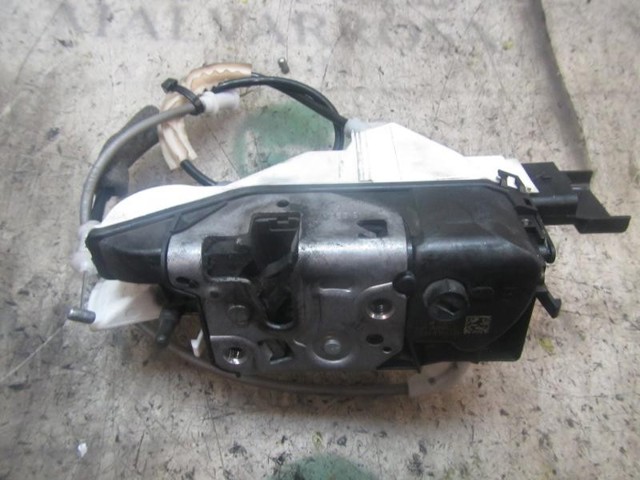 9801690080 Peugeot/Citroen Cerradura de puerta