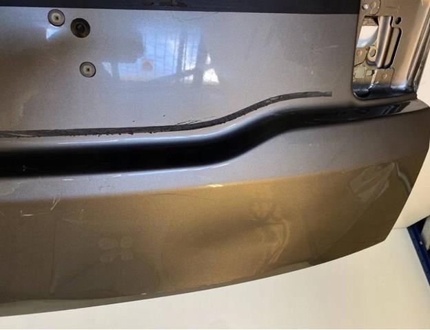 Puerta de maletero Land Rover LR139432