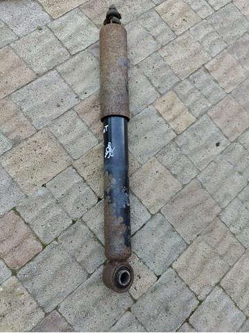 Amortiguador trasero MITSUBISHI MB891677