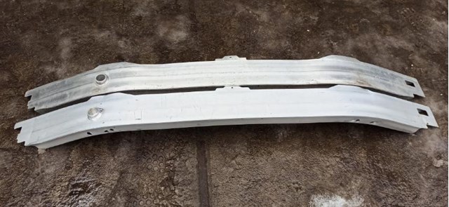 Refuerzo paragolpes delantero Polcar 20C1073