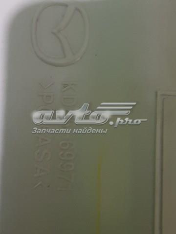 Luz de techo interior (cabina) KD4569971 Mazda