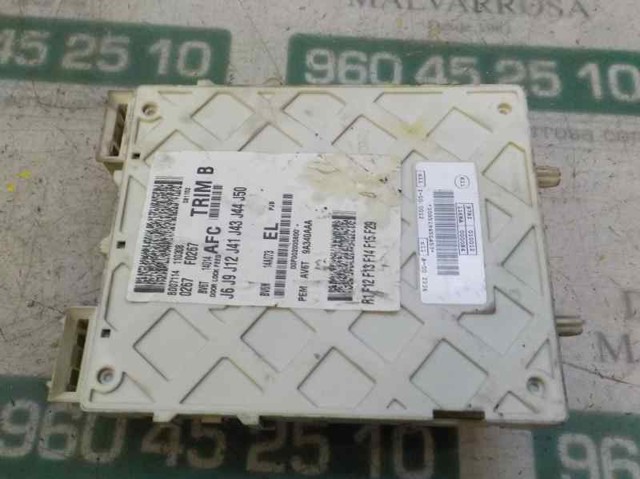 Caja fusibles Ford 2443670 precio, desde 111,80 EUR