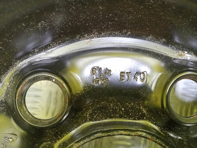 7L6601027B VAG Llantas (Estampado)