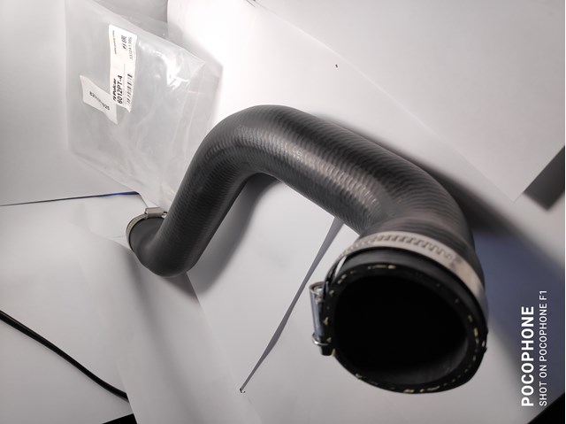 Comprar 6012PT4 Polcar Tubo de salida de aire del turbocompresor