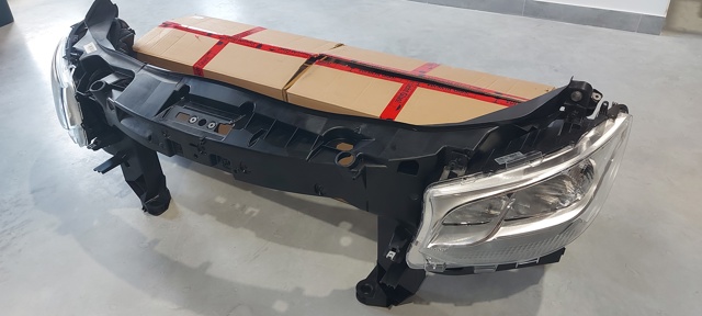 A9109060000 Mercedes Faros