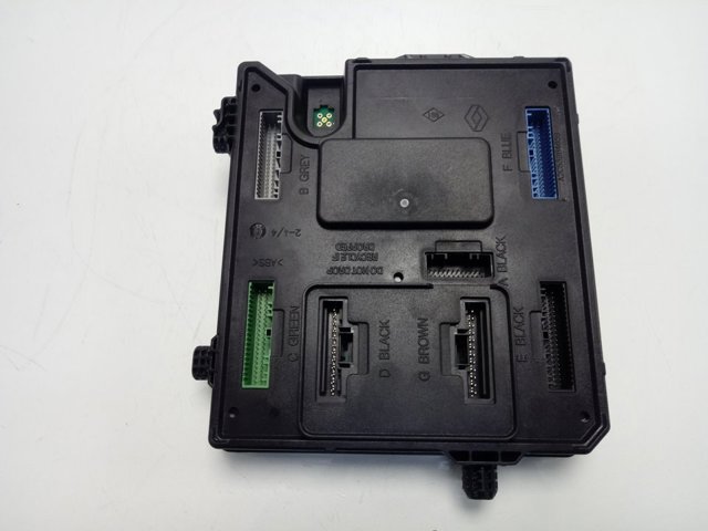 Caja reles Renault (RVI) 284B17715R