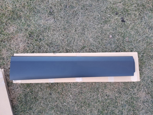 Comprar DFR551RB0B Mazda Moldura inferior de puerta delantera izquierda