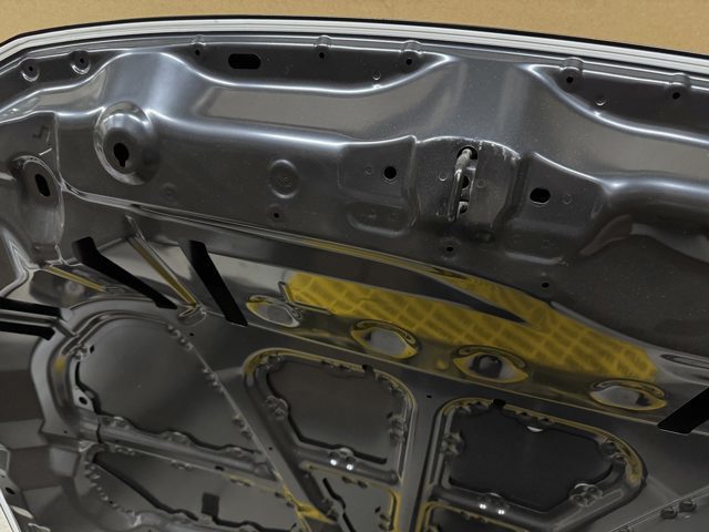 Capó del motor Mazda DKY05231XA precio, desde 247,56 EUR