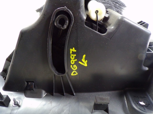 Guantera para Opel Zafira C P12