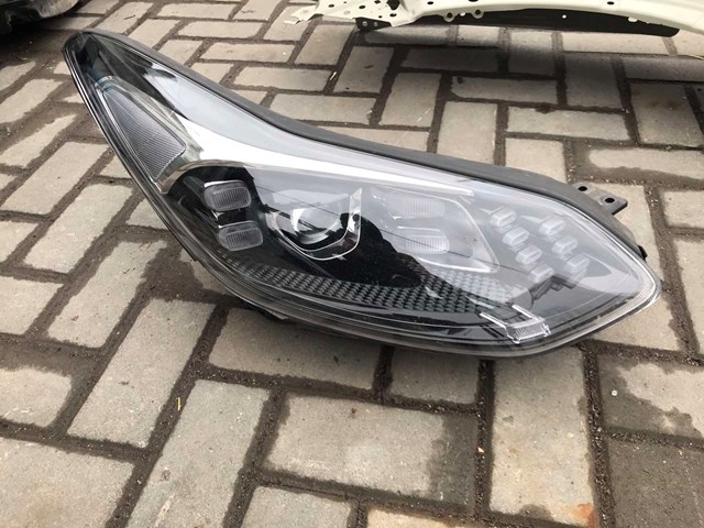 Comprar 92102F1500 Hyundai/Kia Faro derecho
