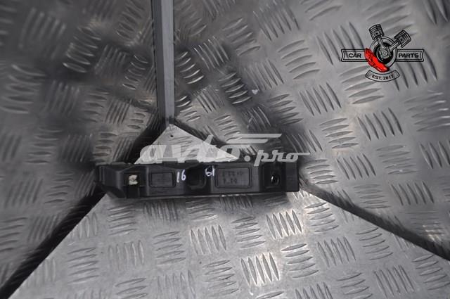 865134C000 Hyundai/Kia soporte para guardabarros delantero, izquierda delantero