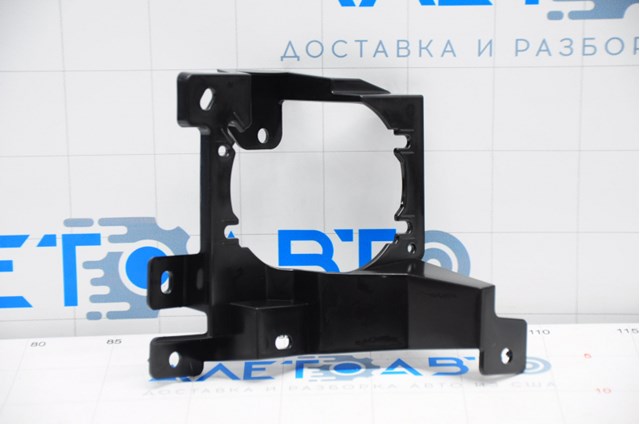Soporte de fijación de faro antiniebla derecho Nissan/Infiniti 269105NA0A
