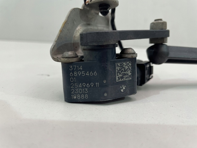 Sensor de nivel de carrocería delantero 6895466 BMW