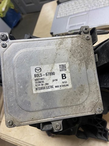  Mazda B0L567890