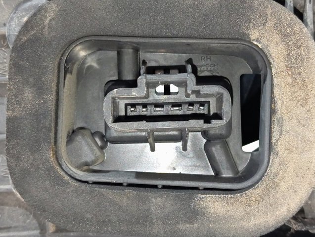 Comprar 9820554880 Opel Piloto trasero derecho
