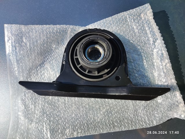 37100B4010 Toyota árbol cardán trasero completo