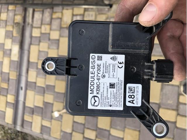Comprar KB8C67Y30E Mazda Sensor de ángulo muerto trasero