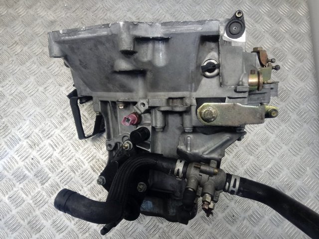 Comprar 20CQ06 Peugeot/Citroen Caja de cambios mecánica completa