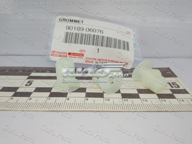 9018906076 Toyota clips de fijación de pasaruedas de aleta delantera