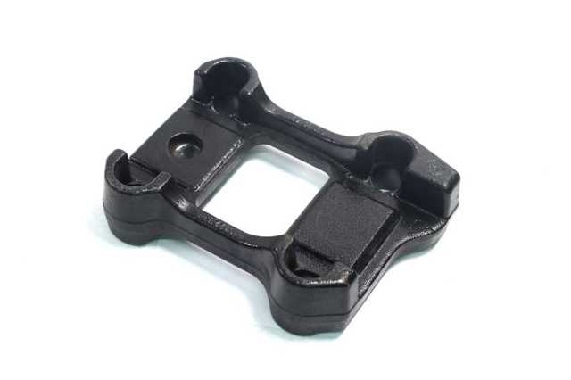 Comprar 0303221580 BPW Placa de apoyo de la abrazadera trasera del resorte