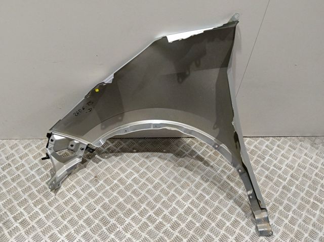 Guardabarros delanteros derecho Toyota 53811F4050 precio, desde 286,58 EUR