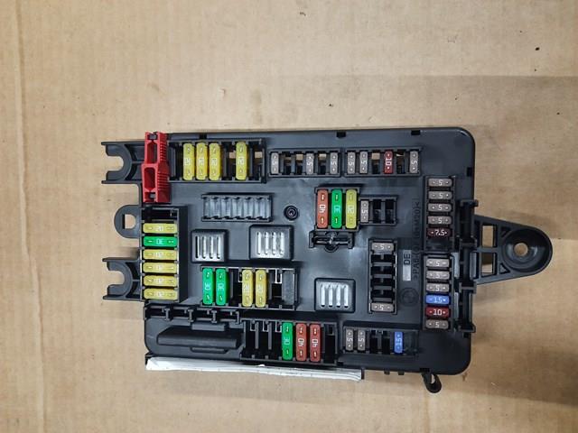 Caja de fusibles 61149389070 BMW