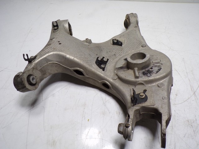 Comprar LR098944 Land Rover Brazo suspension trasero inferior izquierdo