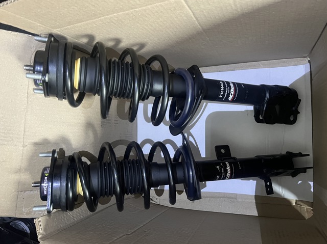 Comprar 5168165AD Chrysler Amortiguador delantero izquierdo