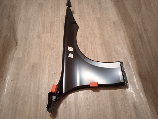 Aleta delantera izquierda Polcar 20D101 precio, desde 83,67 EUR