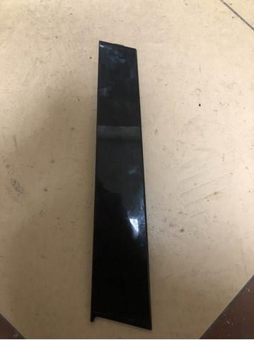 Moldura de puerta delantera izquierda inferior Hyundai/Kia 87721N7000 precio, desde 106,00 EUR