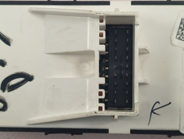 Comprar 93571N73004X Hyundai/Kia Botón de encendido del motor del elevalunas delantero izquierdo