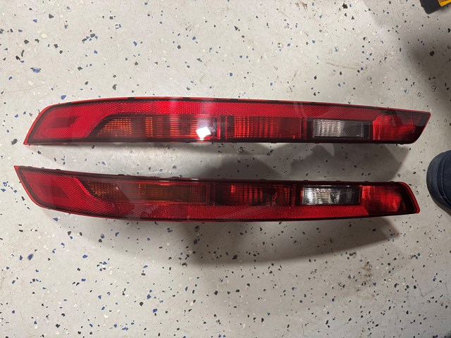 Comprar FP1221F6P FPS Luz trasera de parachoques derecha
