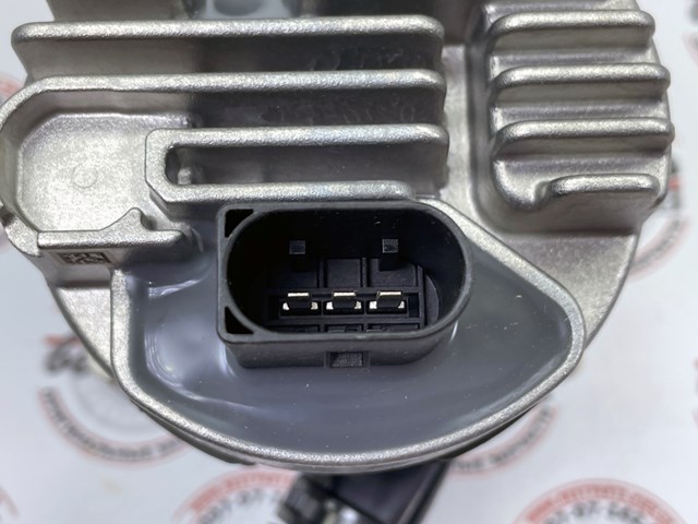 000500650080 Mercedes Bomba de agua eléctrica auxiliar