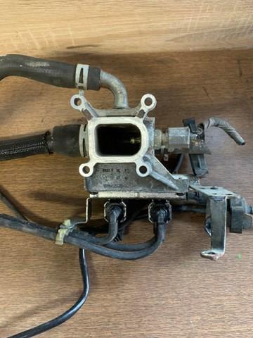 Brida del sistema de refrigeración (triple unión) Ford 1S7G8K556AJ precio, desde 35,73 EUR