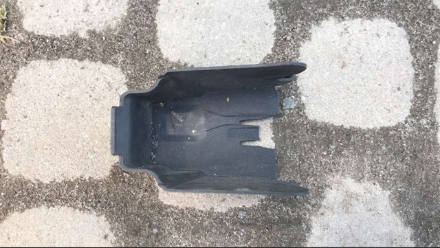 Tapa manija puerta trasera izquierda BMW 51117308803 precio, desde 24,84 EUR