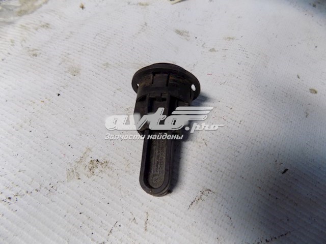 214450001R Renault (RVI) soporte del radiador superior