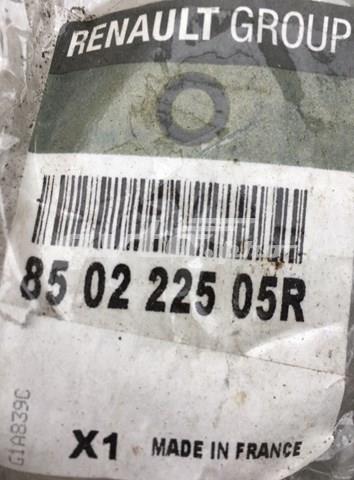 Paragolpes trasero Renault (RVI) 850222505R
