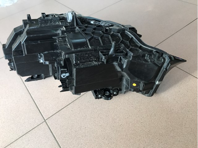Faro delantero derecho BMW 63118496150