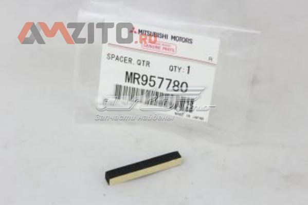 MR957780 Mitsubishi