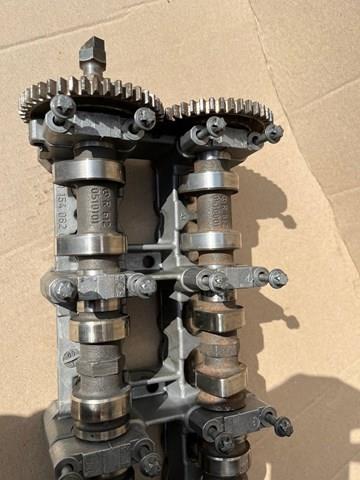  Mercedes R6120160204