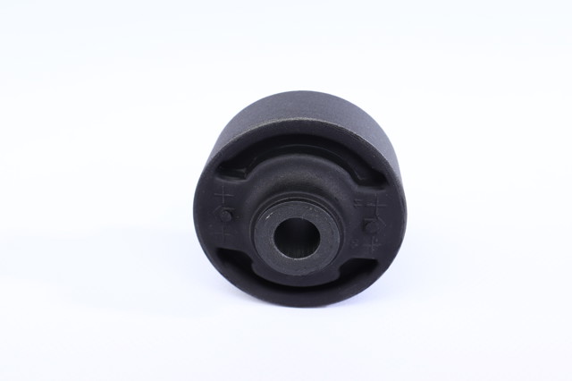 201240 Solgy Silentblock de brazo de suspensión delantero inferior