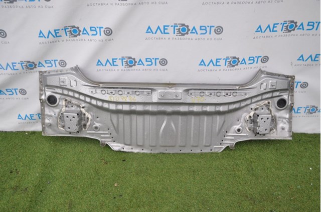 Panel trasero de maletero Toyota Camry (V70)