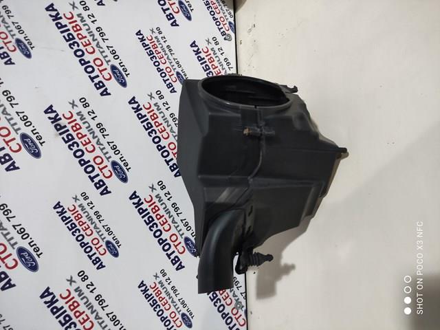Caja del filtro de aire Ford AV619600BG